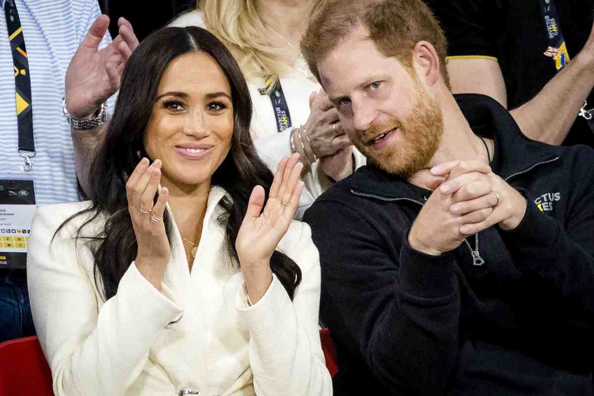 Harry e Meghan festeggiano